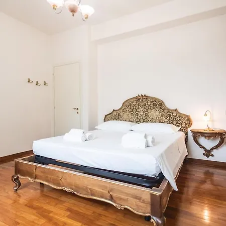 Royale Melody In - Near Centre Apartamento *